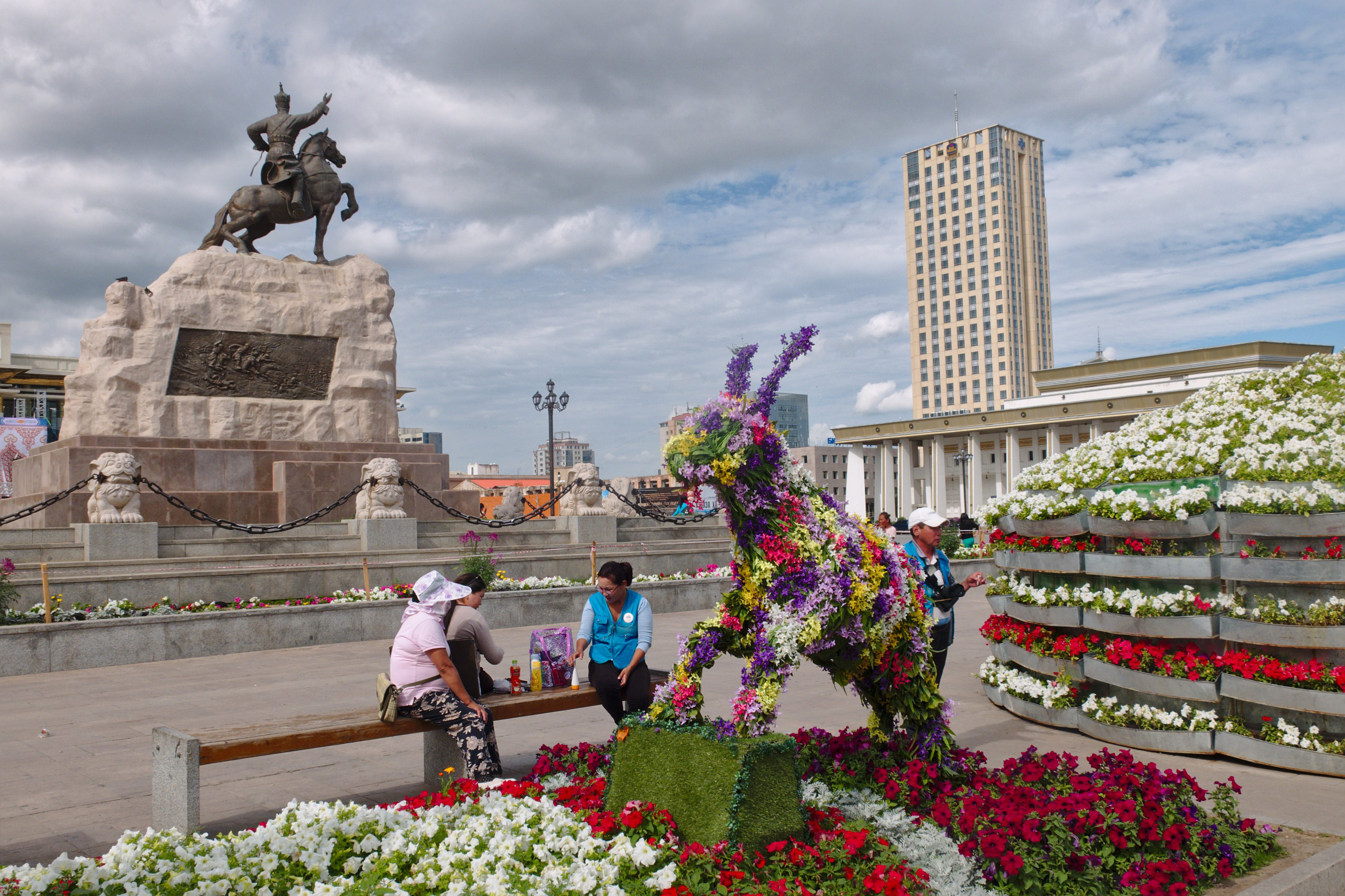 Süchbaatar-Platz in Ulaanbaatar, Mongolei