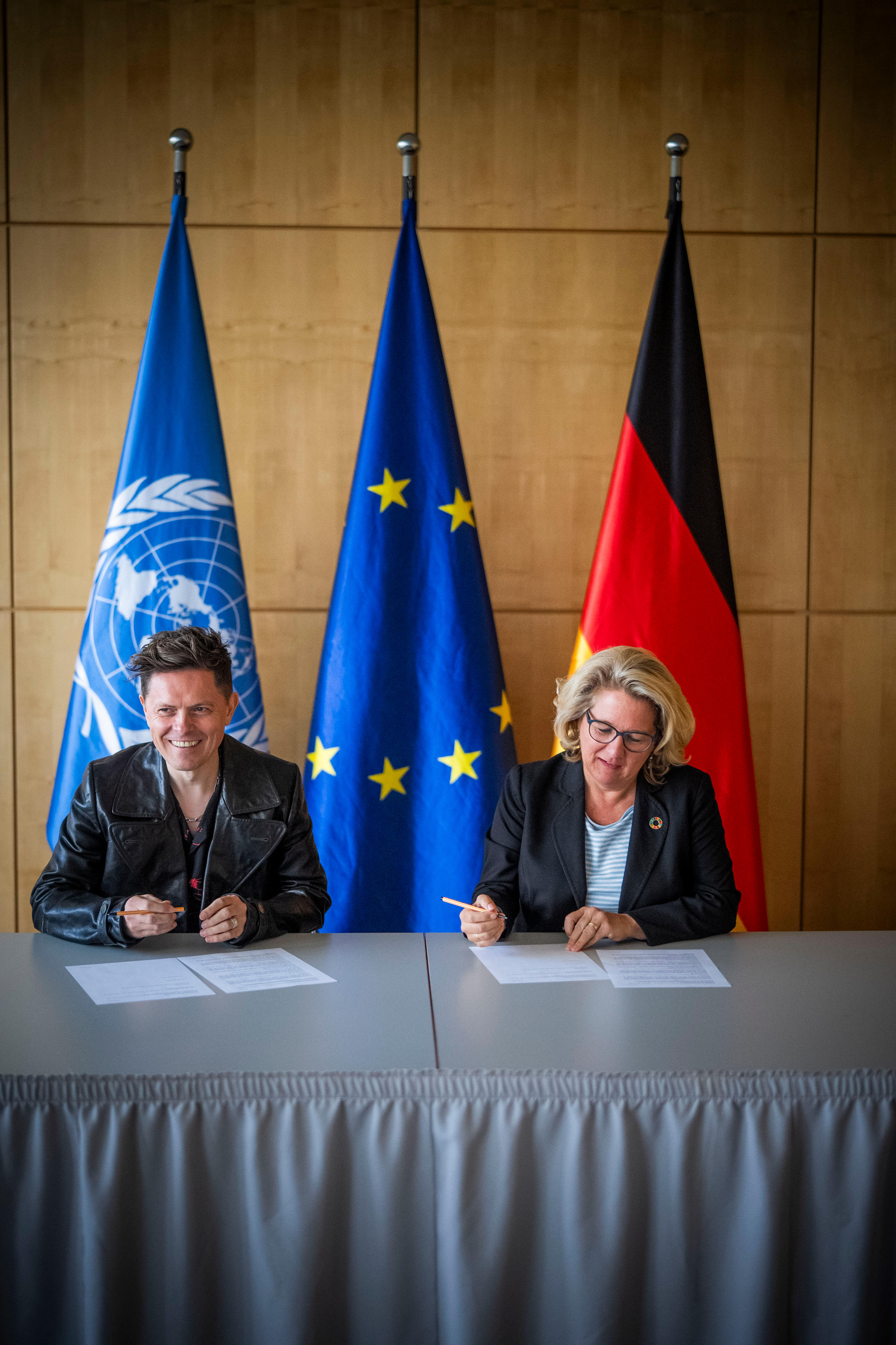 Bundesentwicklungsministerin Svenja Schulze und Michael Patrick Kelly