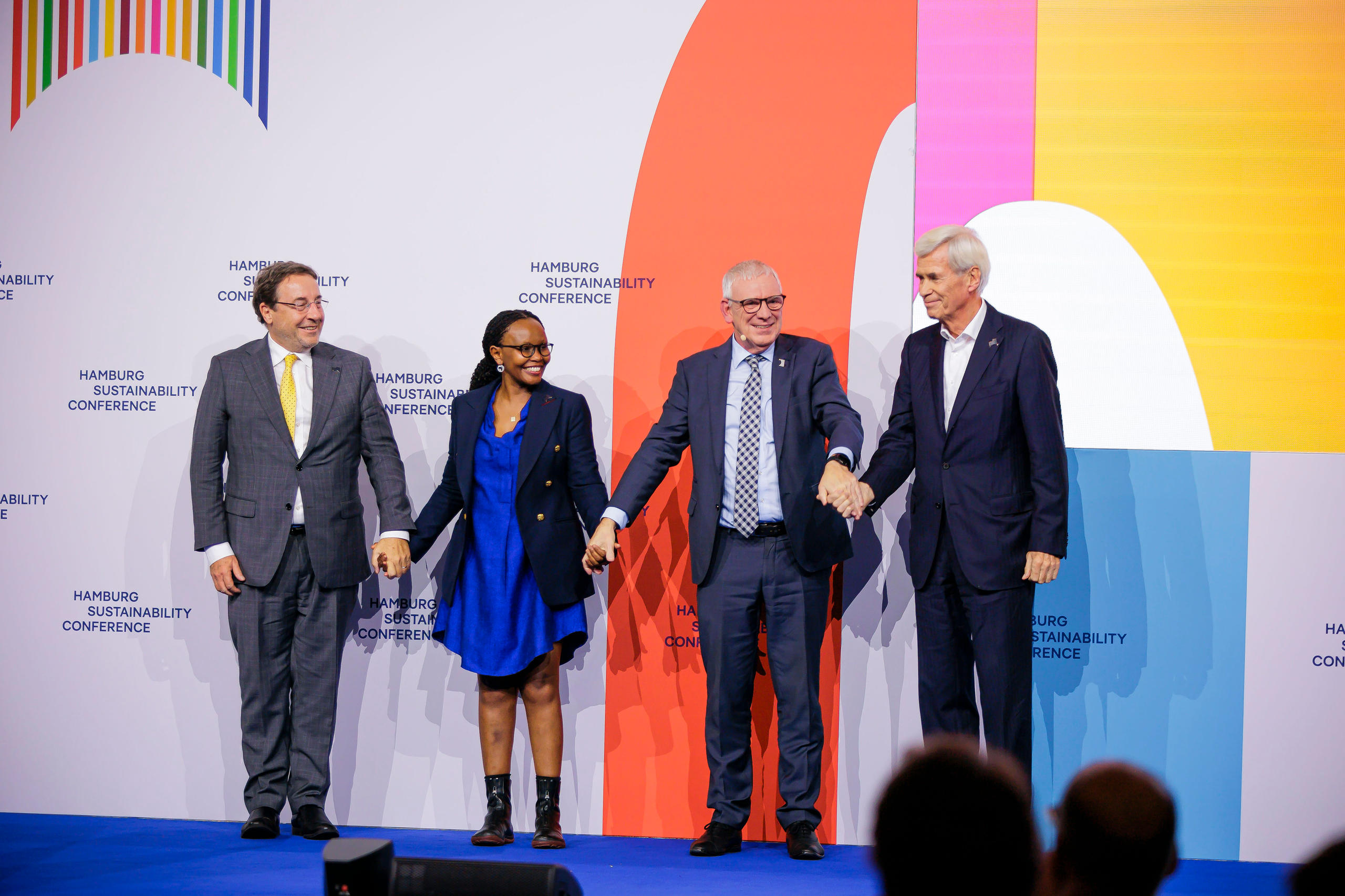 Closing event of the Hamburg Sustainability Conference (from left): Achim Steiner, Head of the UN Development Program (UNDP), Juliana Rotich, Vice-Chair of the HSC Council, Jochen Flasbarth, State Secretary in the Ministry for Economic Cooperation and Development, and Michael Otto, Chairman of the Supervisory Board of the Otto Group