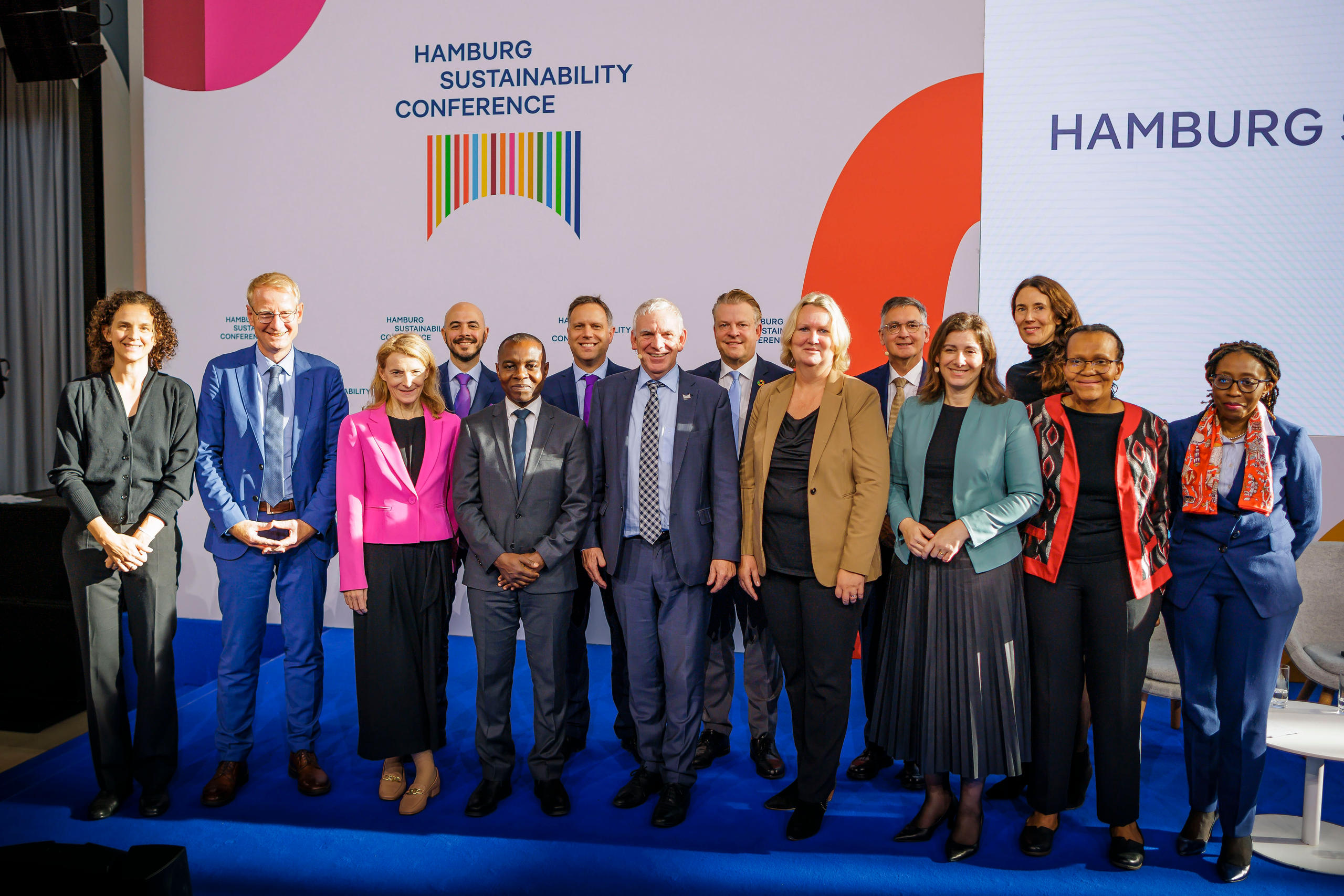 Founding members and supporters of the Hamburg Sustainability Platform