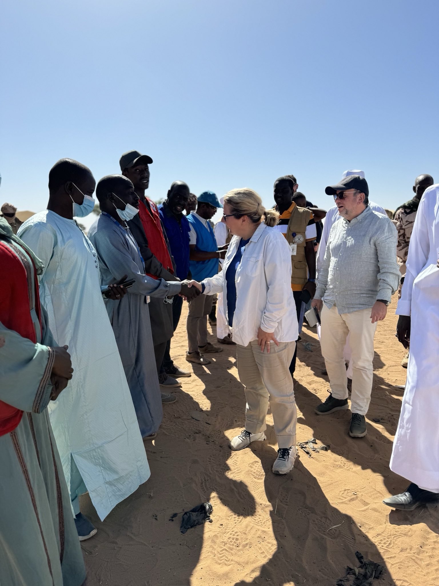 Bundesentwicklungsministerin Svenja Schulze beim Besuch der tschadisch-sudanesischen Grenze